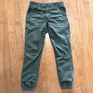 American Eagle elastic green jogger pants